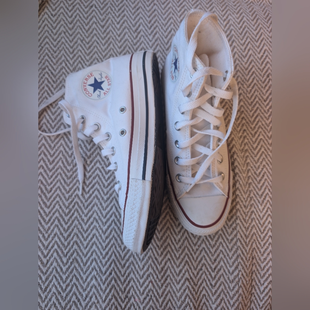 Converse White Canvas High-Tops - Picture 2 of 9